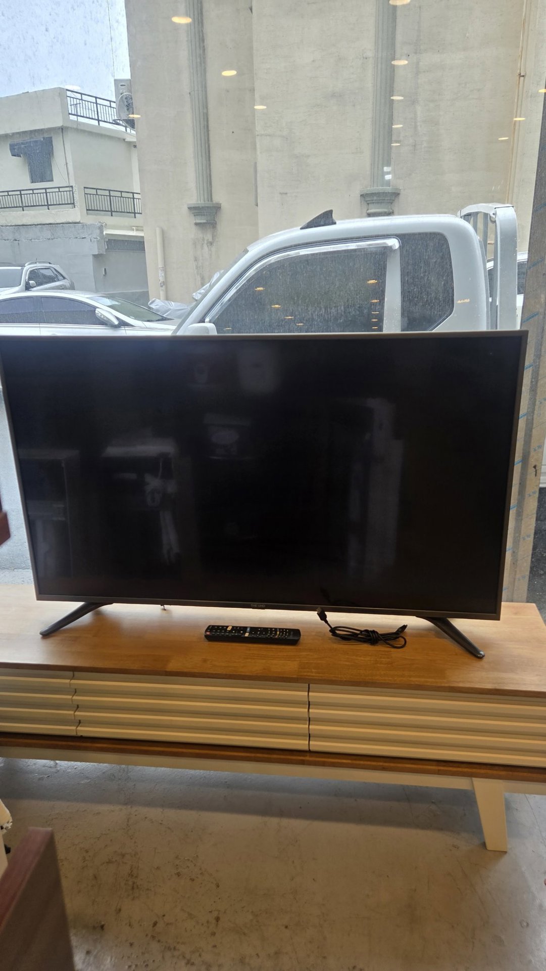 루컴즈전자 다이렉트 UHD TV